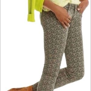 CABI skinny jeans - SIZE 4